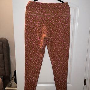 Arie cropped leggings.